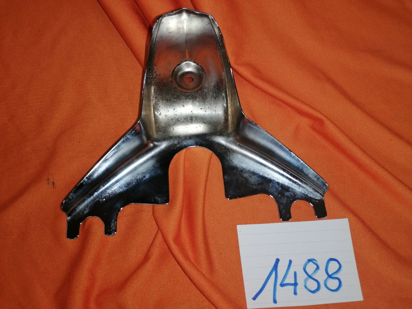 Triumph Rocket 3 Roadster Zündschlossverkleidung1