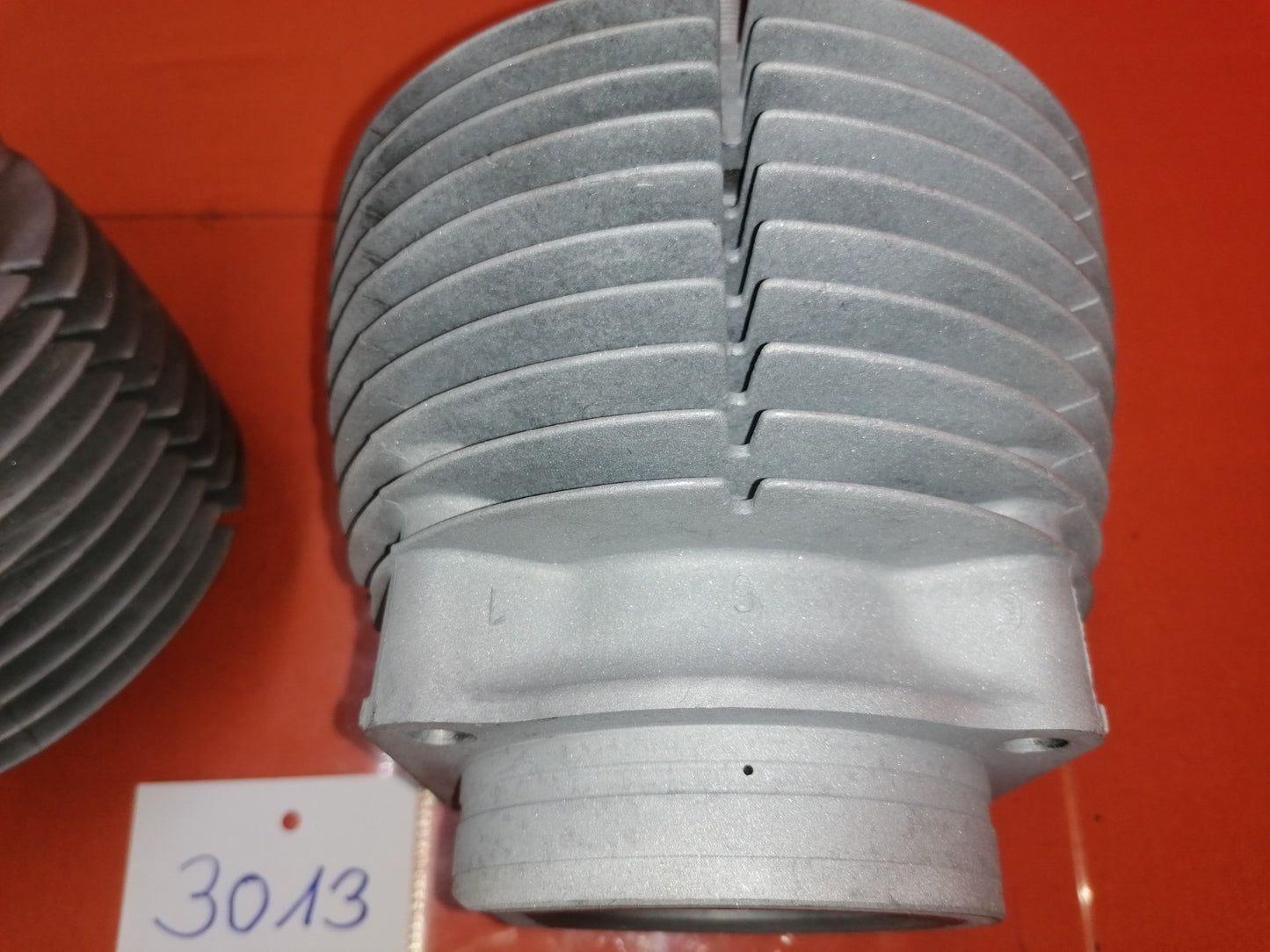 BMW R60 Guss Zylinder 30133