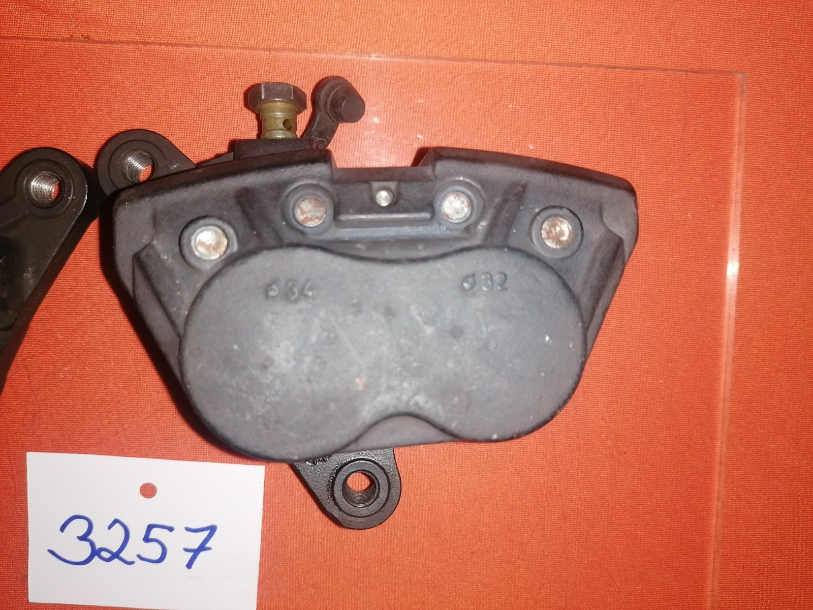 BMW R80 R100R R1100R Bremszylinder 32572