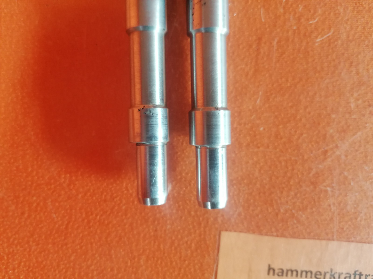 BMW R75 R80 R90 R100 Gabel Verschlussschrauben Exzenderbolzen  32076