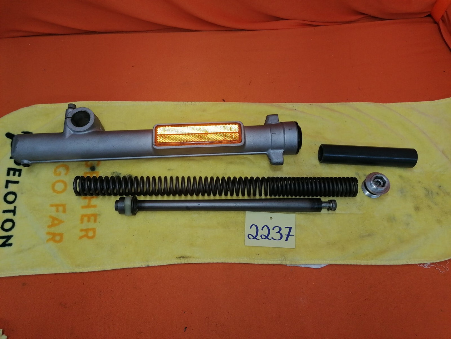 BMW R80 R100 GS Gabel Teile linke Seite0