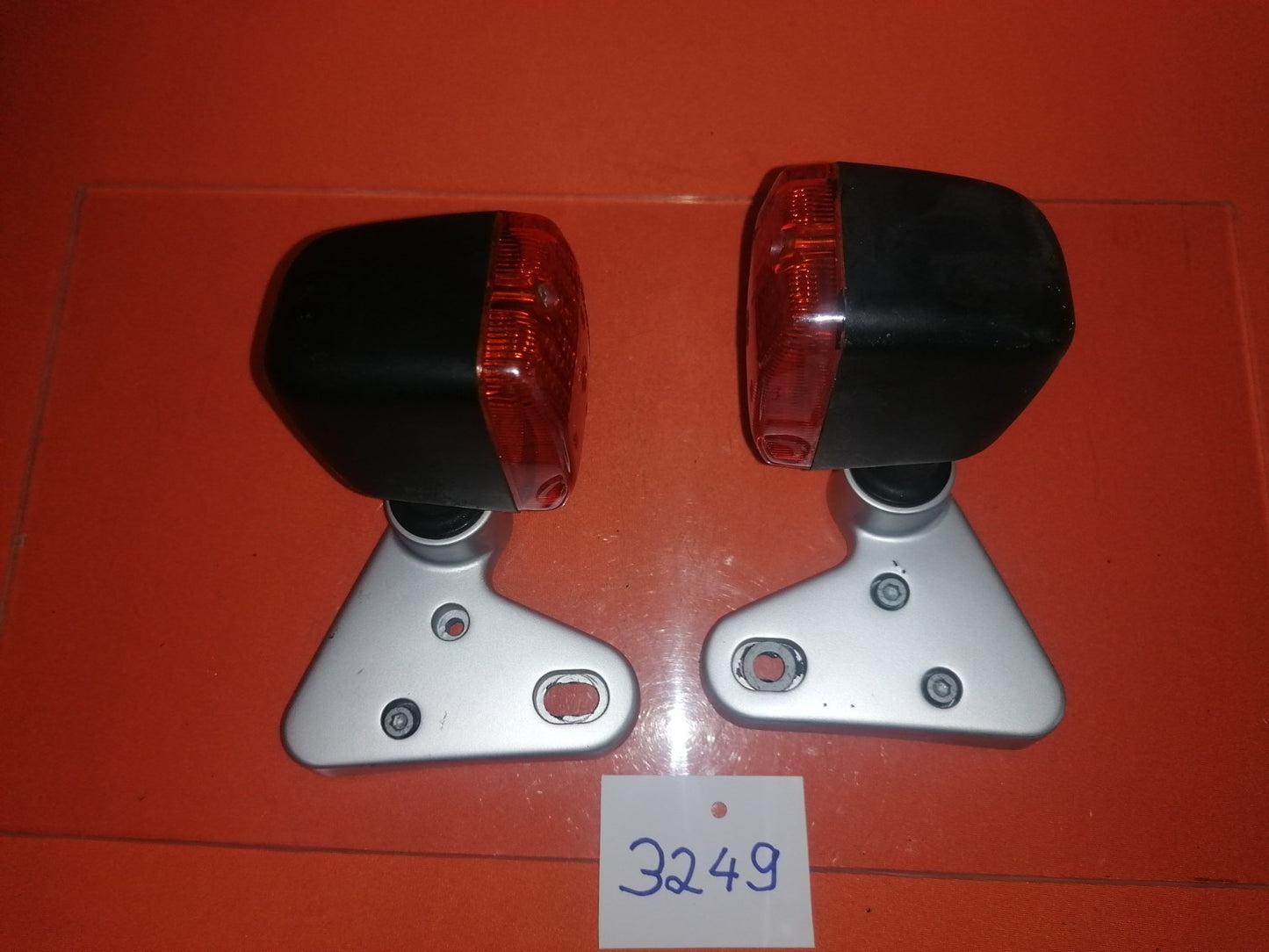 BMW R80R R100R Blinker vorne mit Halter 32491