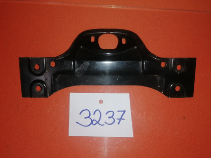 BMW R80 R100R GS Blech Sitzbankverriegelung Halteblech Sitzbankschloss 32371