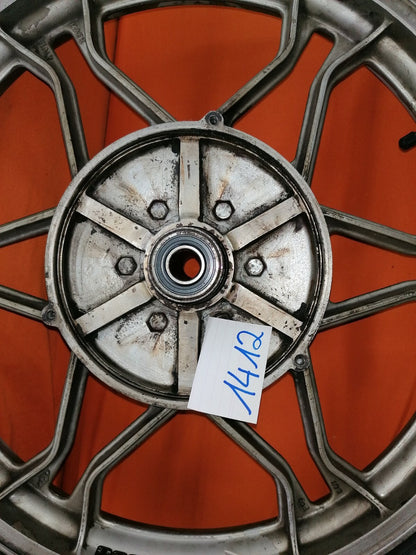 Moto Guzzi le mans Hinterrad5