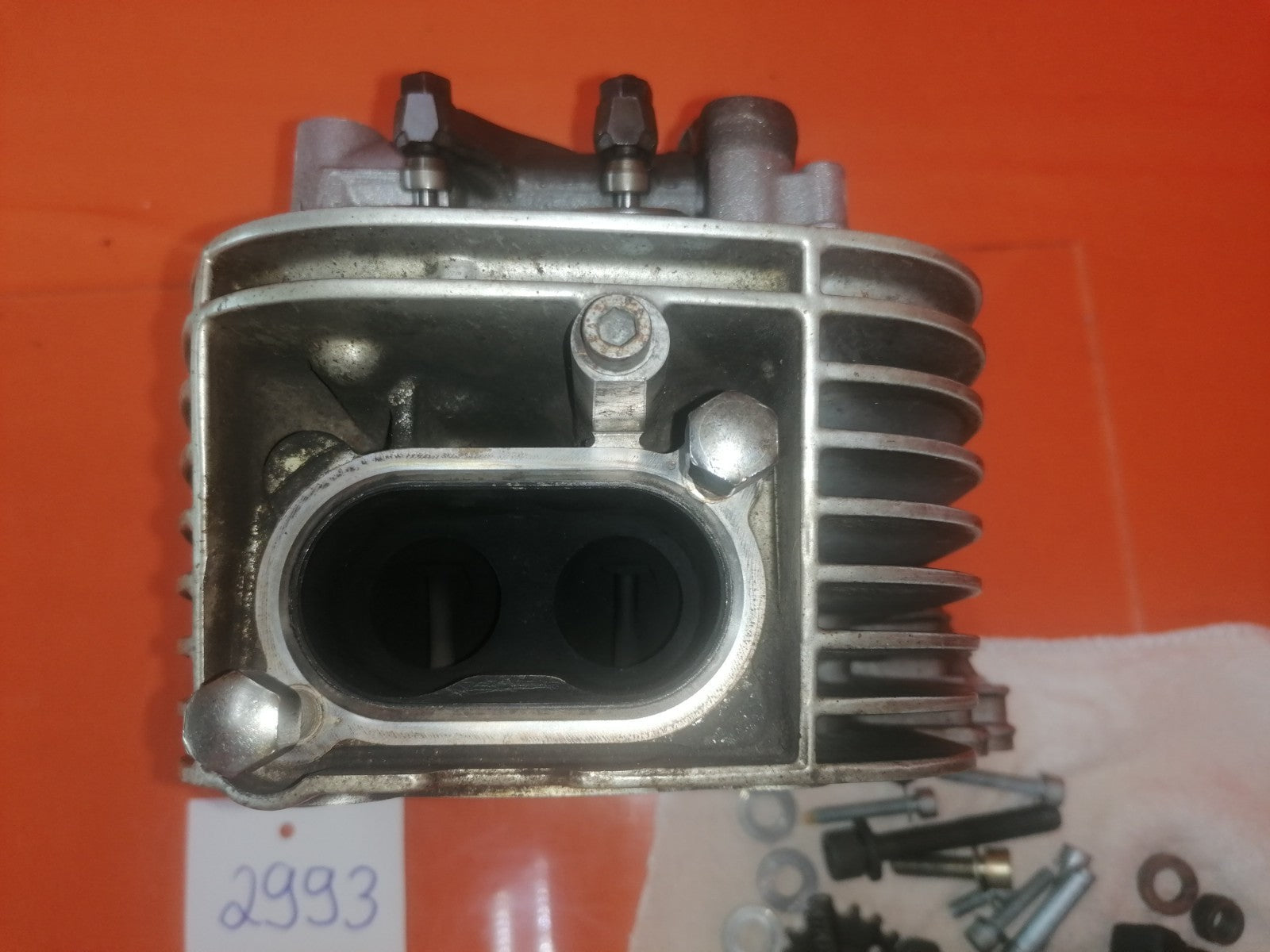 BMW R1100 S Zylinderkopf links3