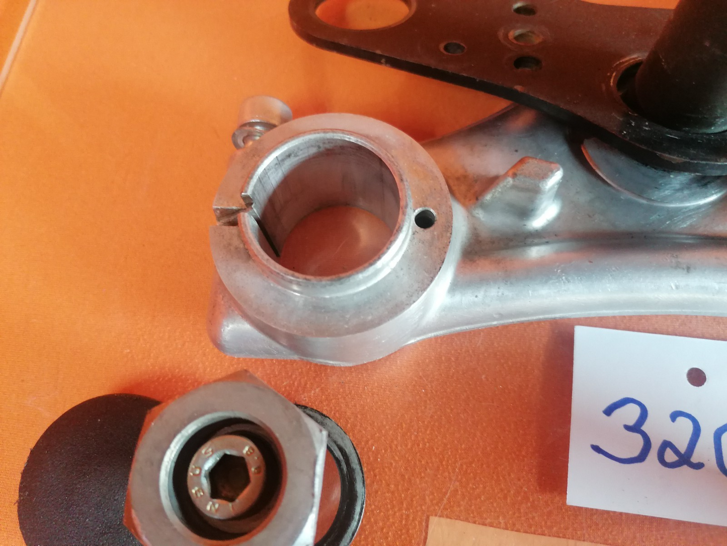 BMW R75 R80 R90 R100 Gabelbrücke 32036