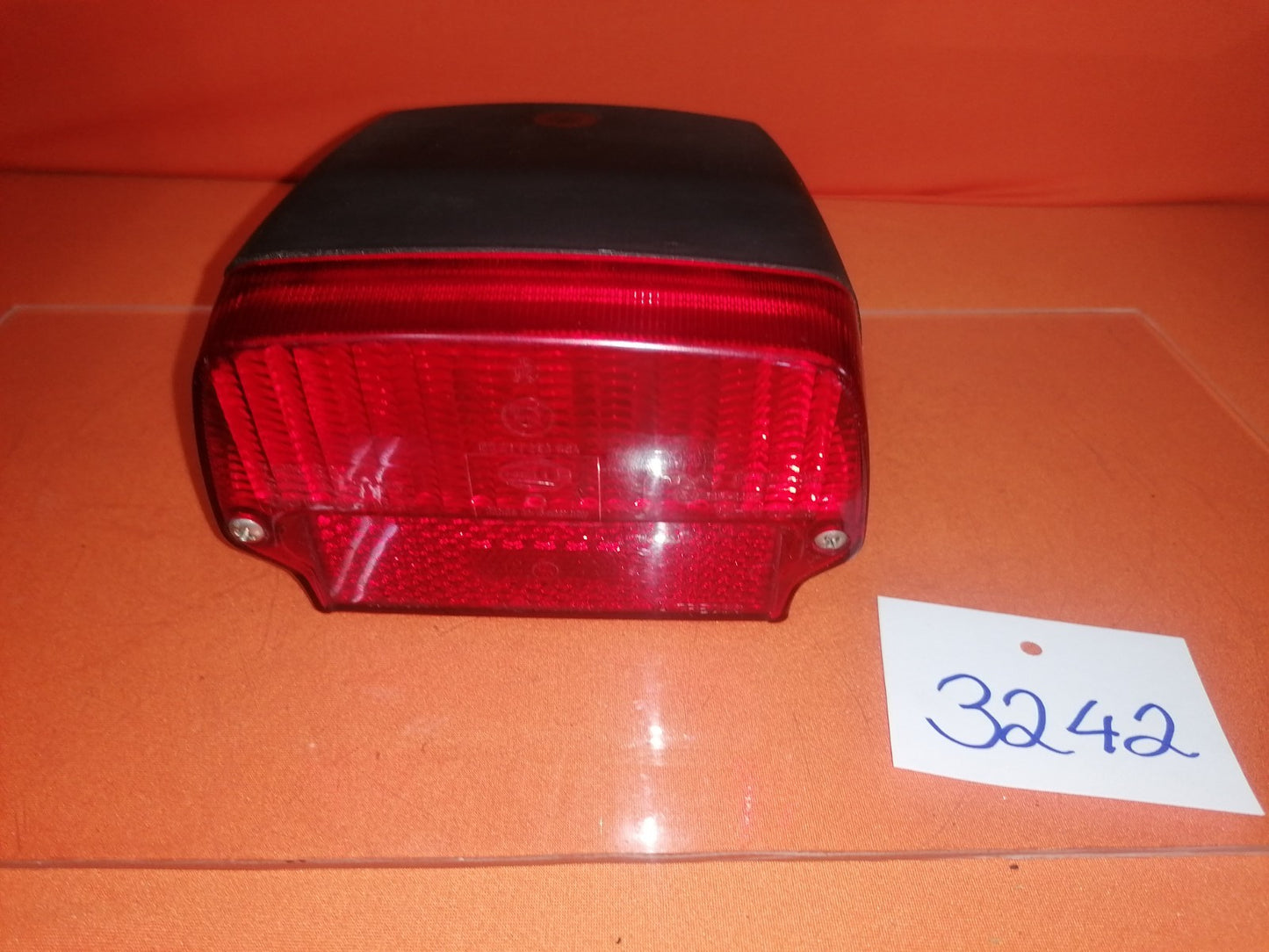 BMW R80 R100 Rücklicht 32420