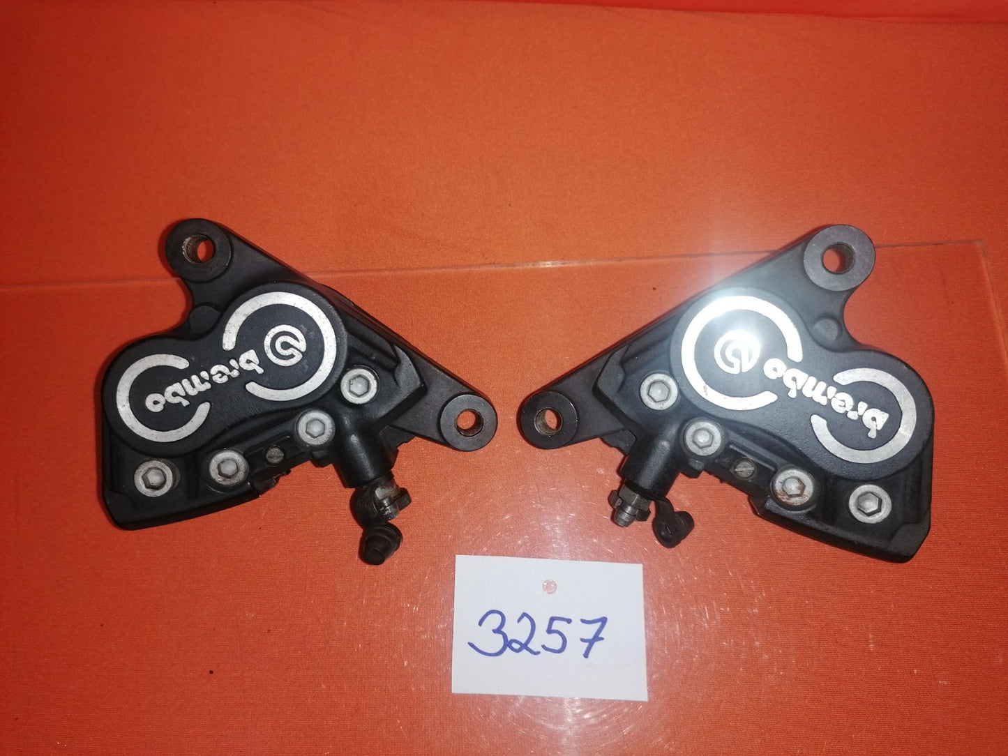 BMW R80 R100R R1100R Bremszylinder 32570