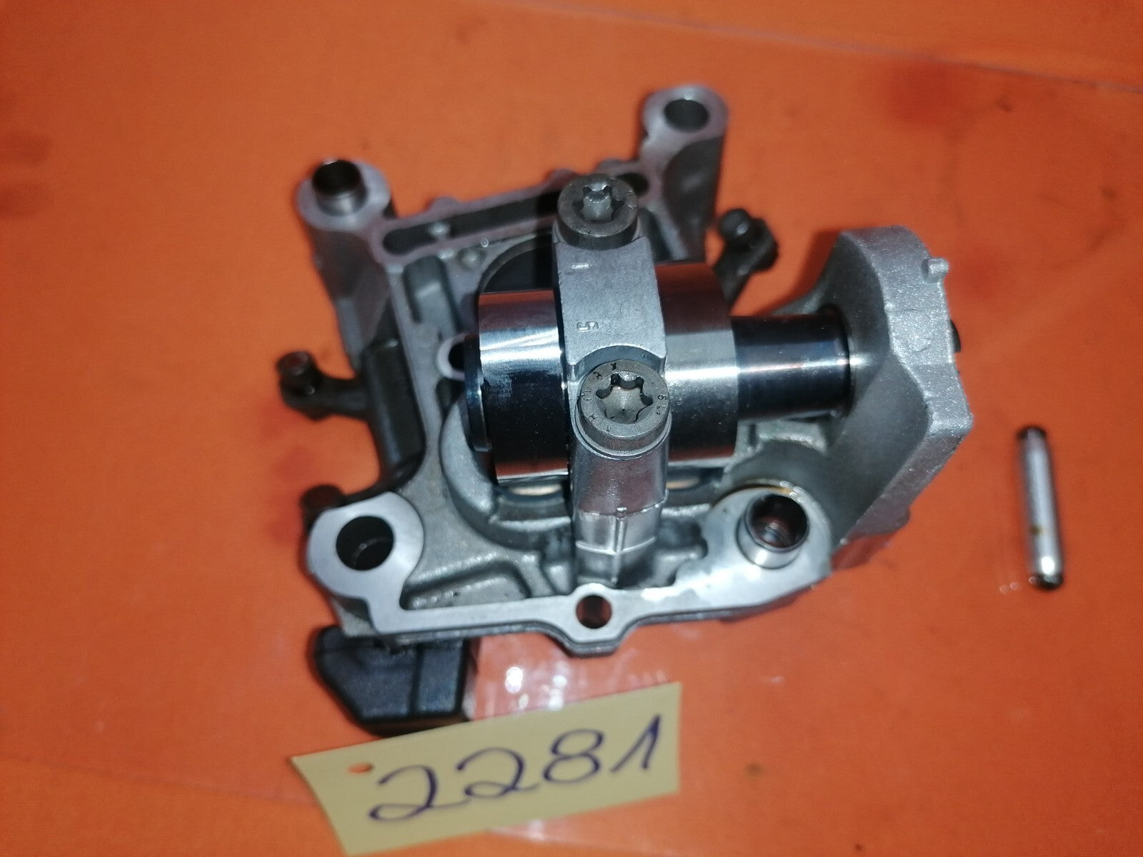 BMW R1100 GS Kipphebel Nockenwelle Stößel rechts1