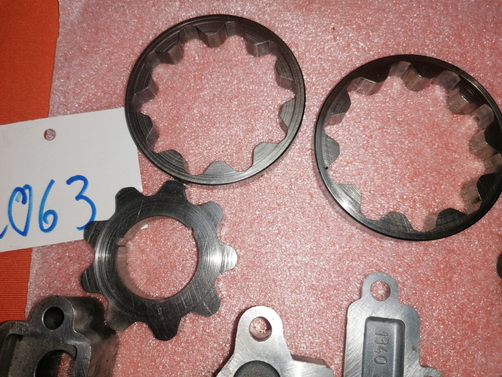 BMW R1100GS Ölpumpe Motorenteile2