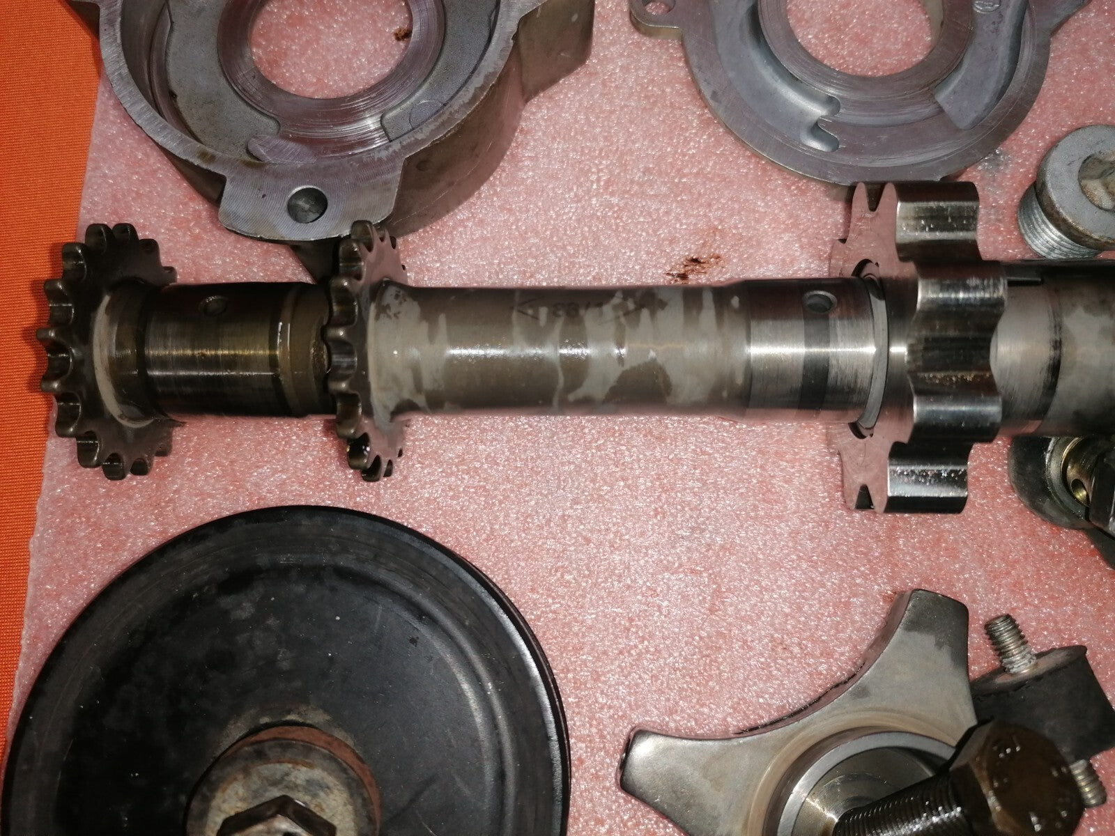 BMW R1100GS Ölpumpe Motorenteile3