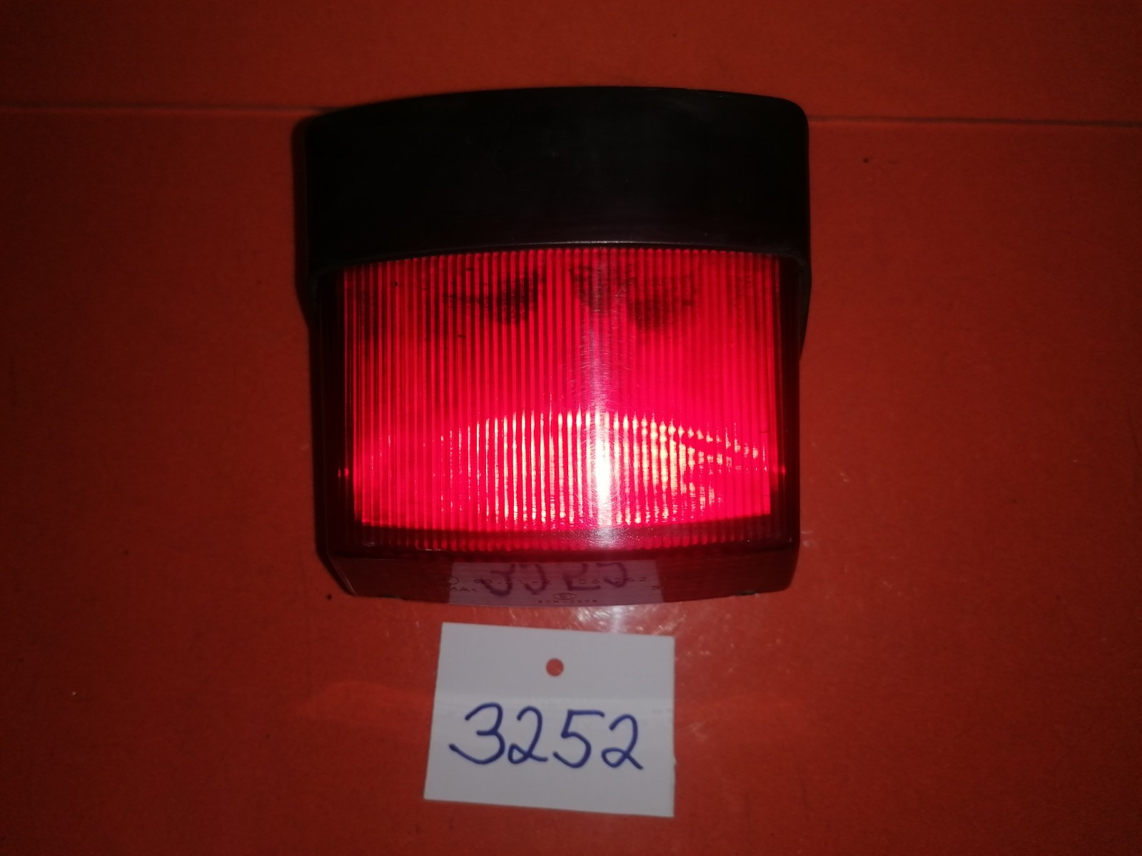 BMW R1100 GS Rücklicht 32521