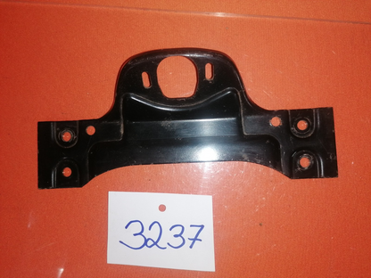 BMW R80 R100R GS Blech Sitzbankverriegelung Halteblech Sitzbankschloss 32374