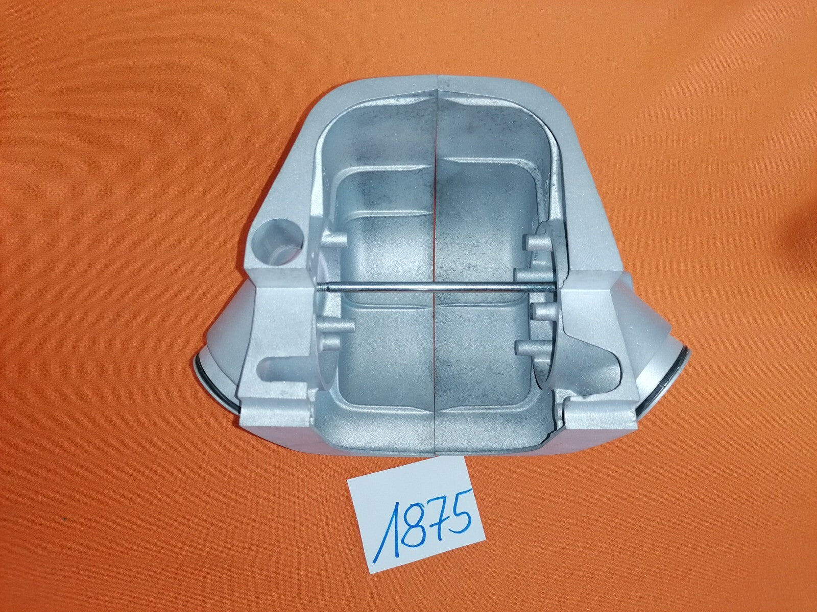 BMW R75 R80 R90 R100 Luftfilterkasten1