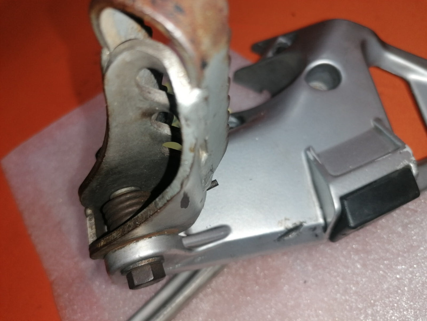 BMW R1100GS Fußraste Schalthebel links1